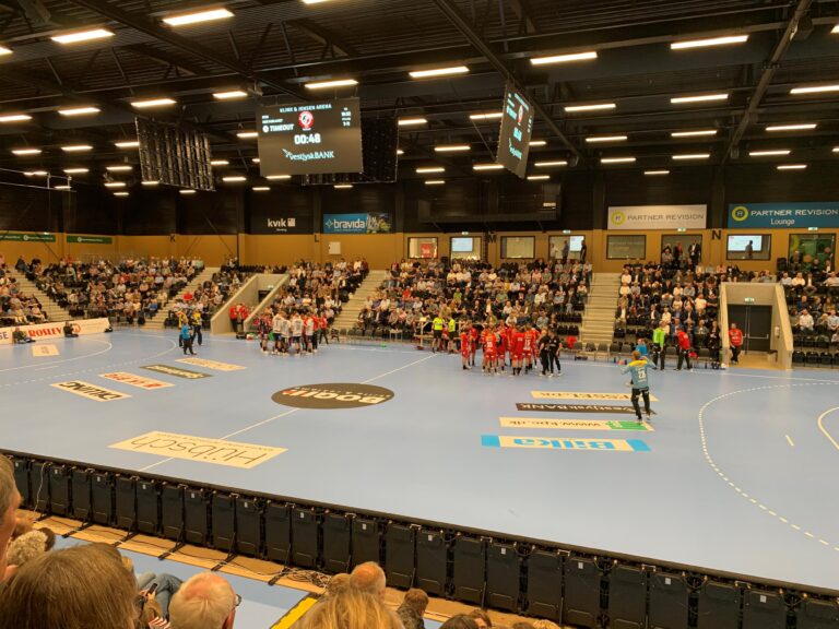 Første hjemmekamp i Klink & Jensen Arena